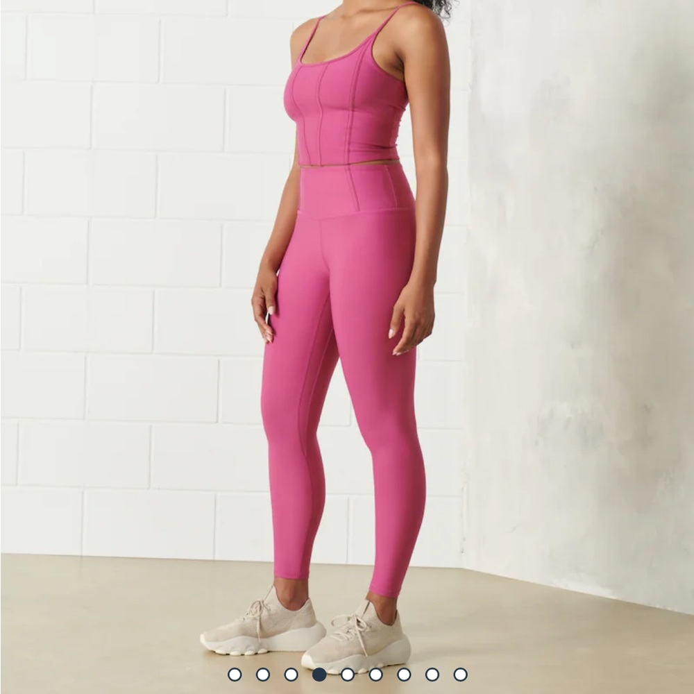 Abercrombie matching pink active set medium